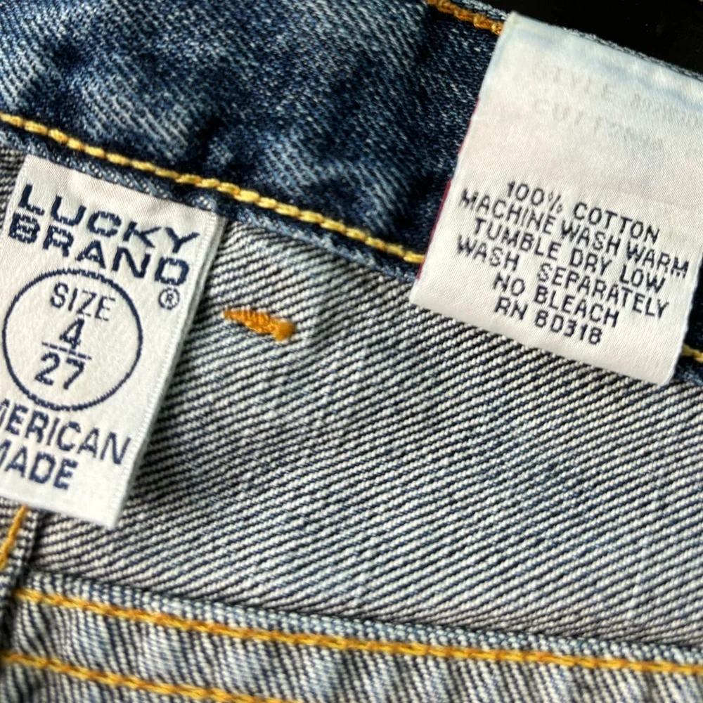 Vintage LUCKY BRAND Denim Cut Off Jean Shorts - Sz 4/27 - Picture 14 of 14